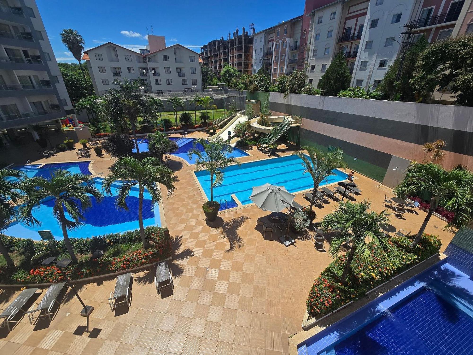 Apartamentos Em Rio Quente Com Maravilhosa Area De Lazer E Excelente Localizacao Exterior foto